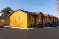 Oak Motel Modesto CA 