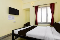 Hotel O Crown Guest House 