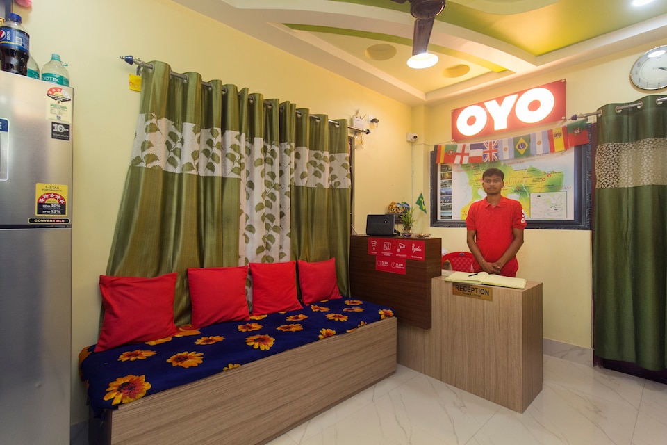 OYO Dhaka Lodge, Bagdogra Airport Siliguri, Siliguri