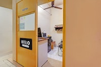 Super Hotel O Moore Market Crossway Chennai