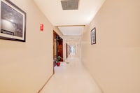 Super Townhouse ORR Marathahalli Formerly Krishna Boutique