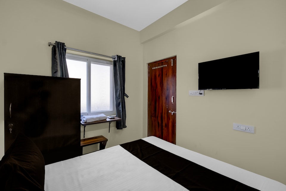 Hotel O KSR Guest Rooms, Kukatpally, Hyderabad