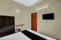 Hotel O KSR Guest Rooms