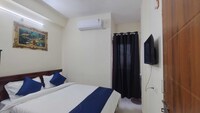 Collection O Green Hills Road Formerly Hotel LN Stays