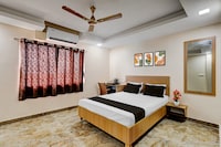 Super Townhouse IT Chennai Formerly Radha Jayam Residency