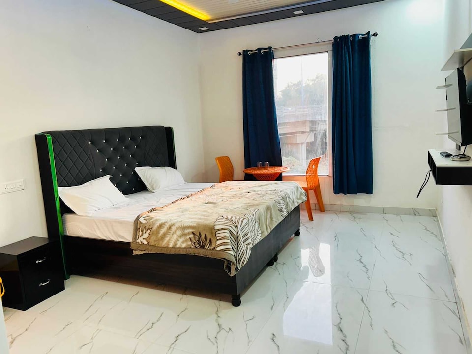 HOTEL O BROTHERS, Zirakpur, Zirakpur