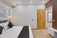  Townhouse Oak Sector 18 Metro Station Formerly Raasha Inn 