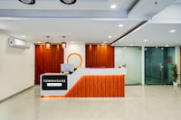  Townhouse Oak Sector 18 Metro Station Formerly Raasha Inn 