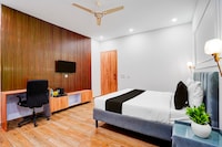  Townhouse Oak Sector 18 Metro Station Formerly Raasha Inn 