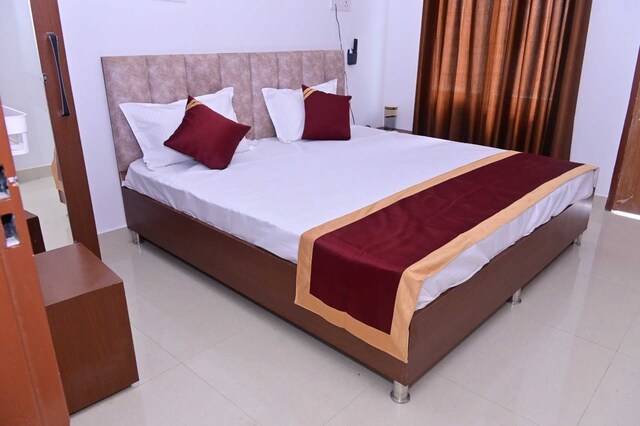 POP 84204B Suriya Oyo Hotel
