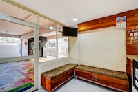 Hotel OAffordable hotels at prime location Sneha Inn