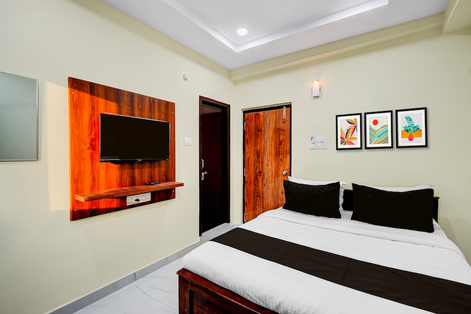 Hotel O Caspian Inn, Kondapur, Hyderabad