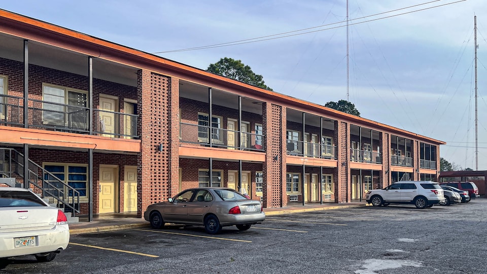 Studio 6 Suites Albany, GA, C31701, Columbus GA