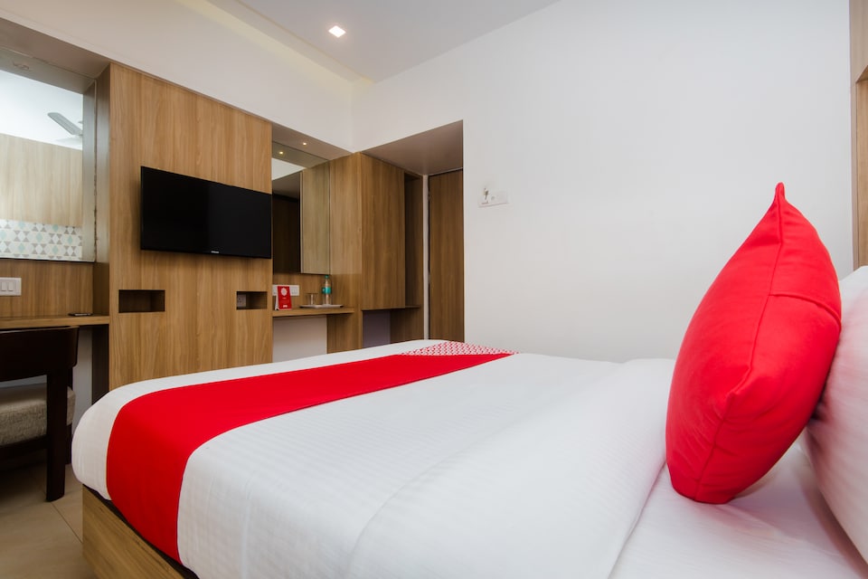 OYO 13468 Hotel Jai Malhar Residency, Mumbai Panvel-CBD-Taloja, Mumbai