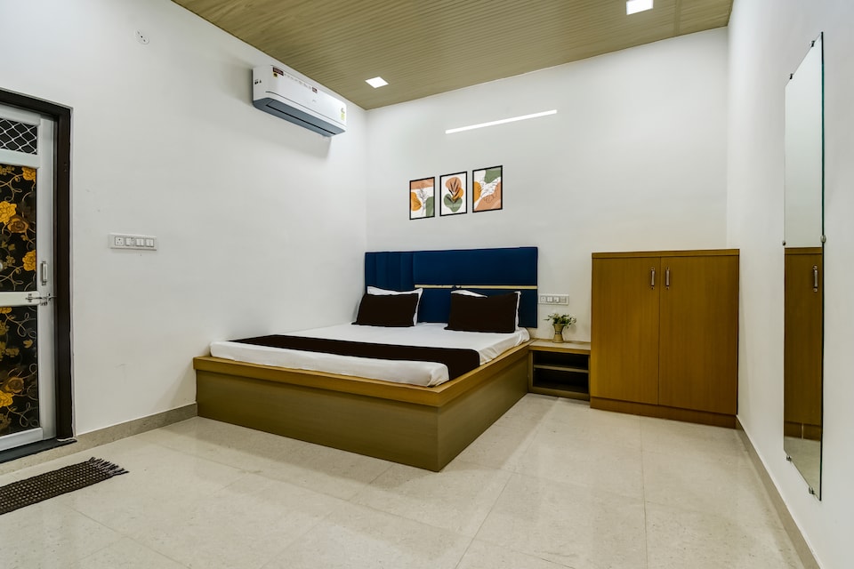 Hotel O S.S. Palace Guest House, Ajmer Central, Ajmer