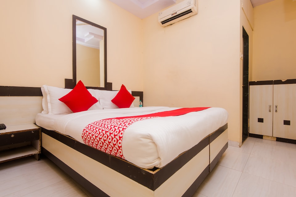 OYO 13469 Hotel Bilal Residency, Mumbai International Airport, Mumbai