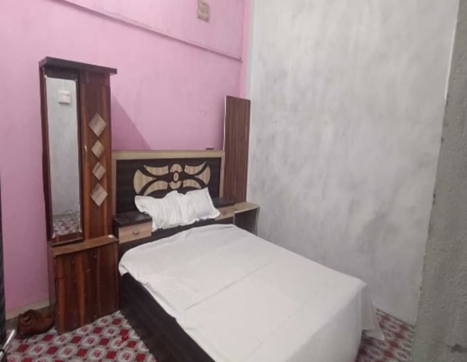 SPOT ON RAIN BASERA HOTEL AND LODGE, Mangarh, Mangarh