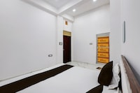 SPOT ON Galaxy Hotal