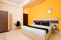 Hotel O Royal Discovery