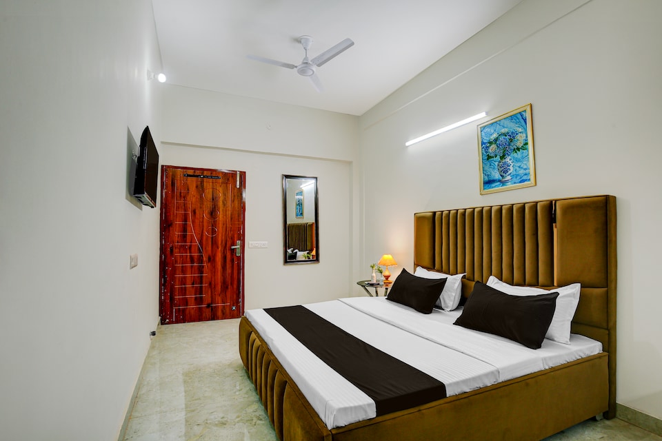 Hotel O S Town Guest House , Ferozepur Road Ludhiana, Ludhiana