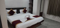 Hotel O Gayathri Comfort
