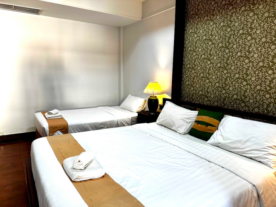 Bangkok Natural Resort and Spa by Dancenter, Bangkapi, Bangkok