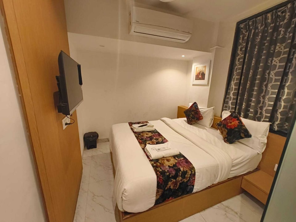 Hotel O Stayzi Inn, Mumbai Airoli-Vashi, Mumbai