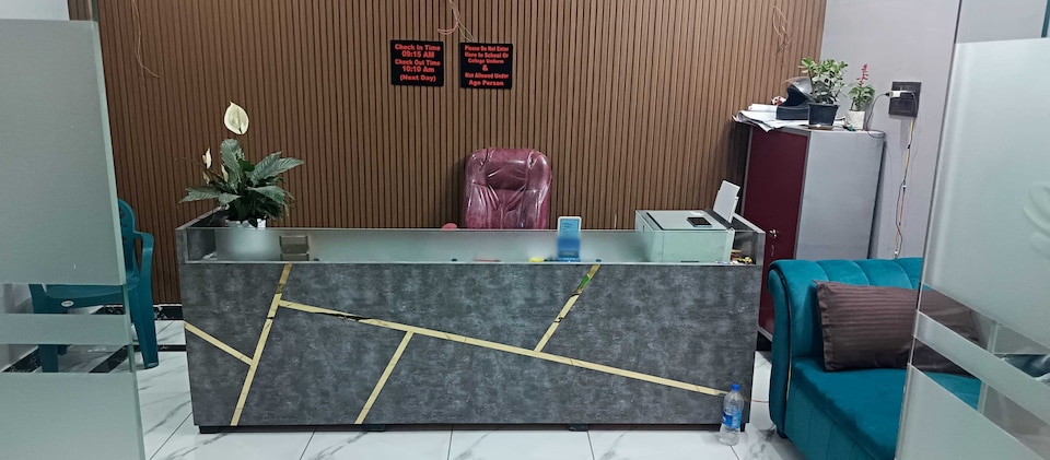 SPOT ON Hotel Diamond Inn, Naini, Prayagraj