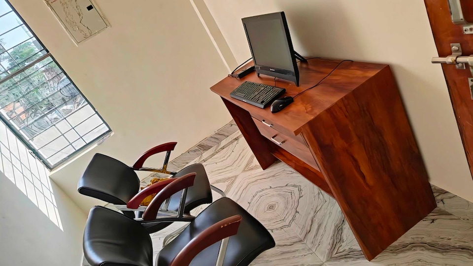 Hotel O AS Marriage Lawn, Mahmudabad, Mahmudabad