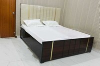 Hotel O Royal Urban Residency