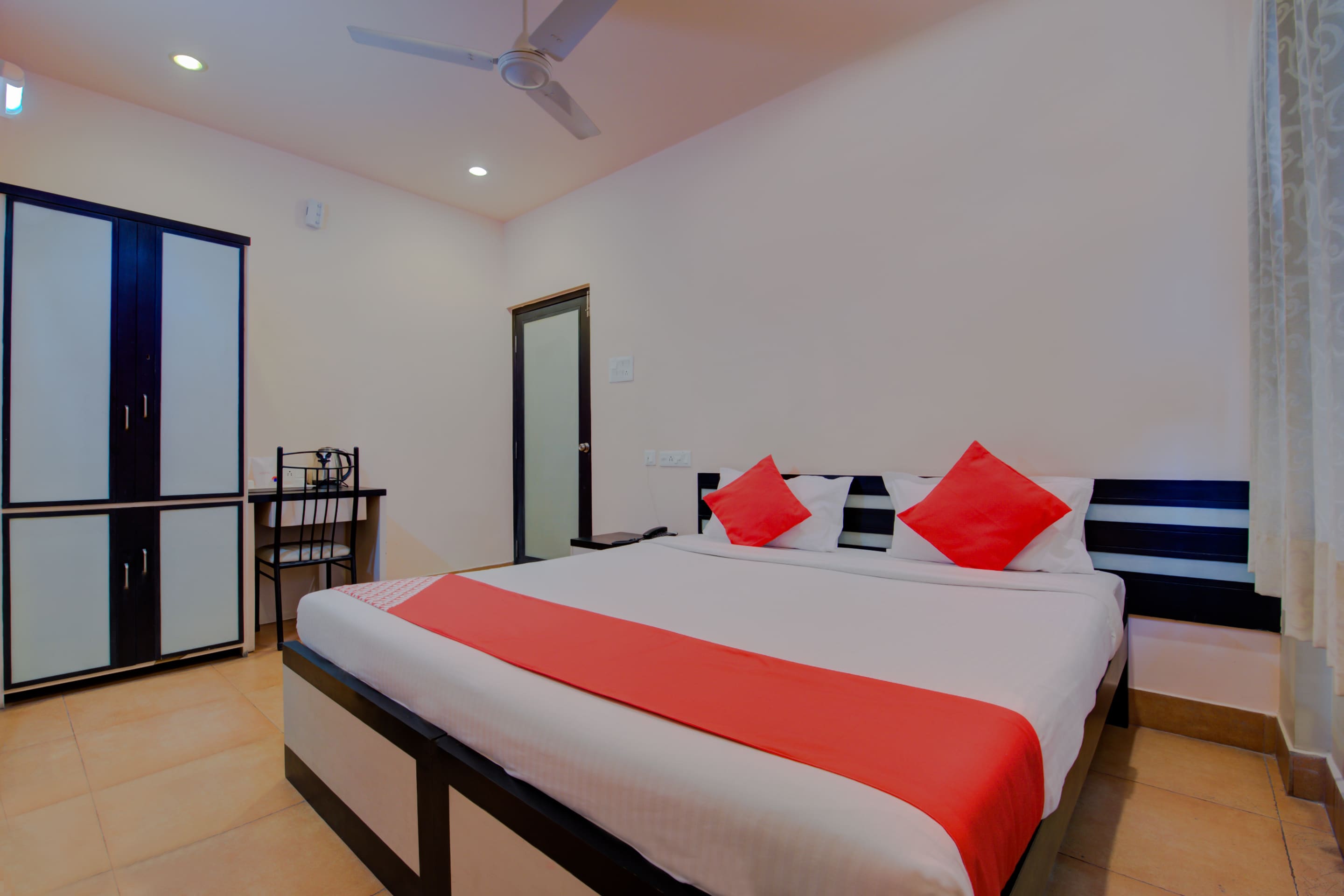 Kolkata Hotel Booking Online Find Cheapest Hotel at SuperbMyTrip