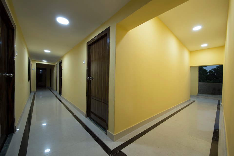 OYO 13481 Hotel Shalimar, Howrah Kolkata, Kolkata