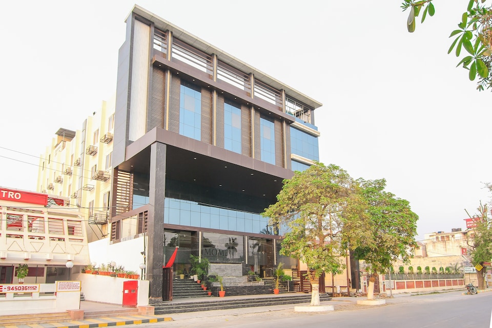 Capital O Hotel Moments Near Phoenix United Lucknow, Airport Lucknow, Lucknow