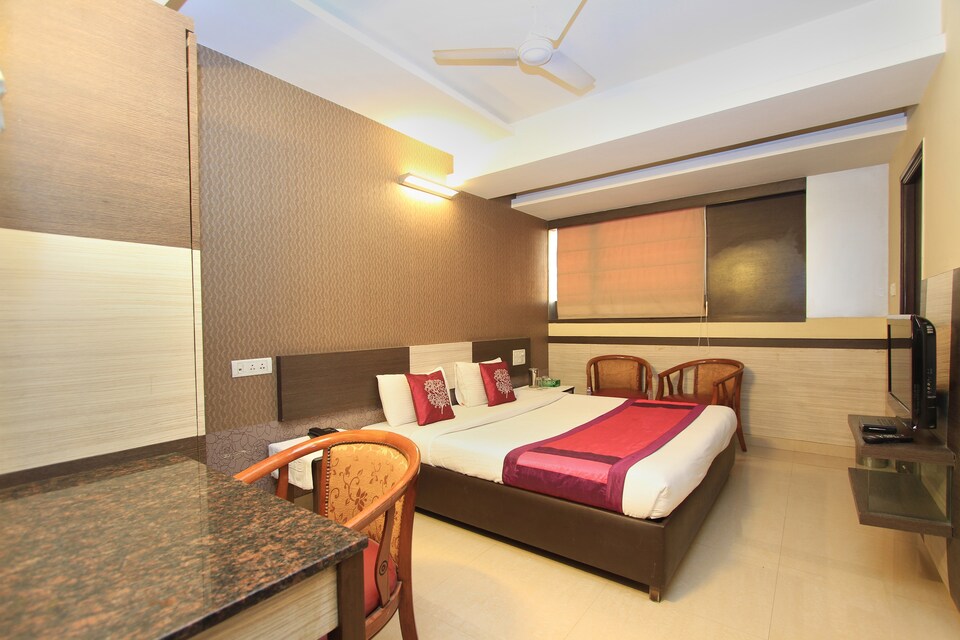 OYO 501 Adyar Ananda Bhavan, Rajajinagar Bangalore, Bangalore