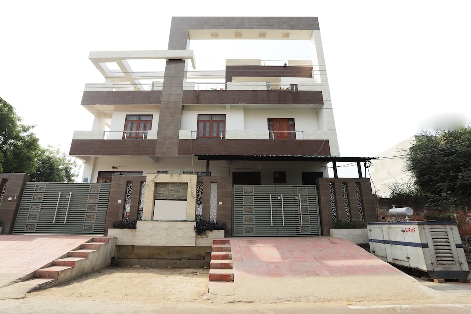 OYO 13493 Hotel Vridhi Inn, Gomti Nagar Lucknow, Lucknow