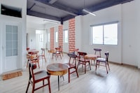 Townhouse Oak near The Park Mall Solo formerly D’Nawasena Guest House