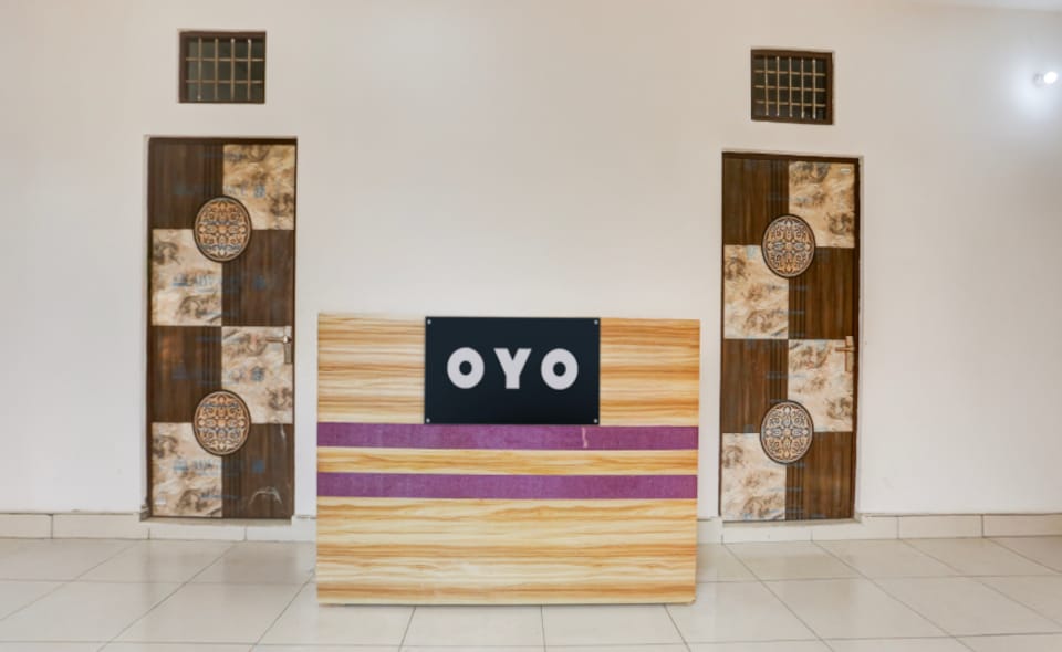 Hotel O The Moon Light, Greater Noida, Noida