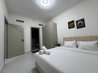 Fully Furnished Studio Dubai Sports City