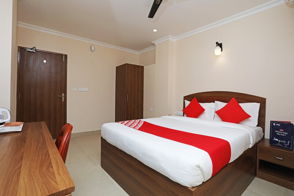 OYO 13528 Kumud Plaza, Railway Station Bhubneshwar, Bhubaneswar