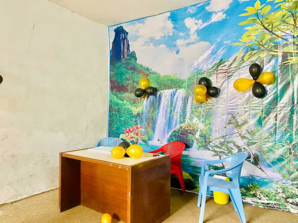 SPOT ON B One Guest House, Chandausi, Chandausi