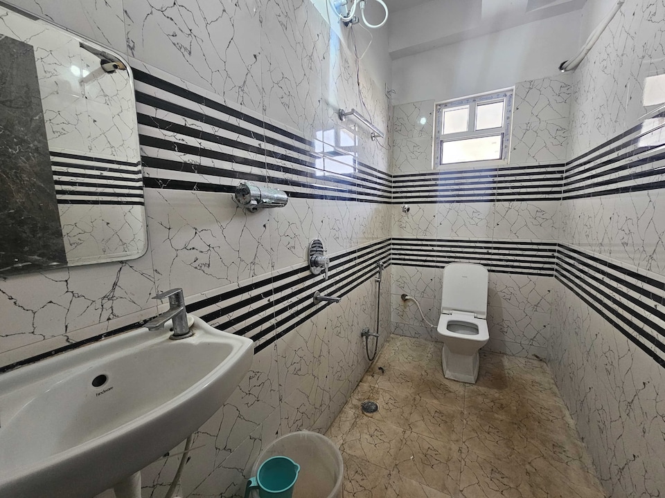 HOTEL O NILKANTH , Piska More, Ranchi