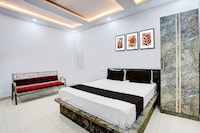 HOTEL O NILKANTH 