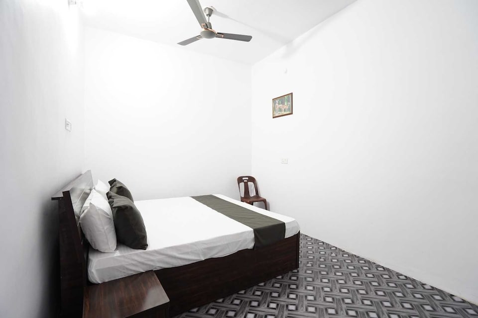 Spot On Hotel Blue Rain, Vikas Nagar Lucknow, Lucknow
