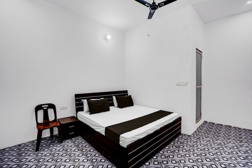 SPOT ON Hotel Blue Rain, Vikas Nagar Lucknow, Lucknow