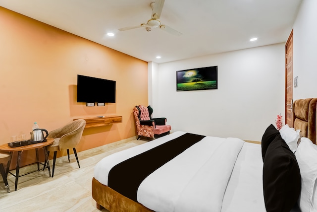 Hotel O Chattarpur Residency