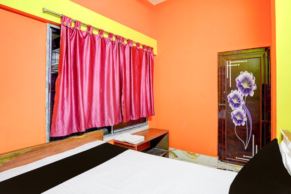 SPOT ON Hotel Airport Inn, VIP Road Kolkata, Kolkata