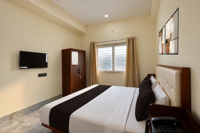Hotel O Puri Railway Station