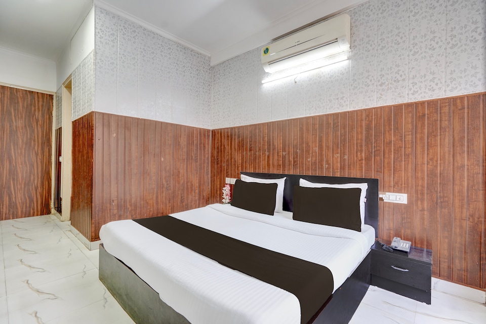 Hotel O Hello Stay, HUDA CENTRE 1, Gurgaon