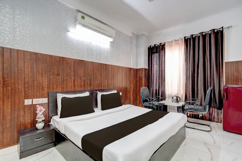 Hotel O Hello Stay, HUDA CENTRE 1, Gurgaon