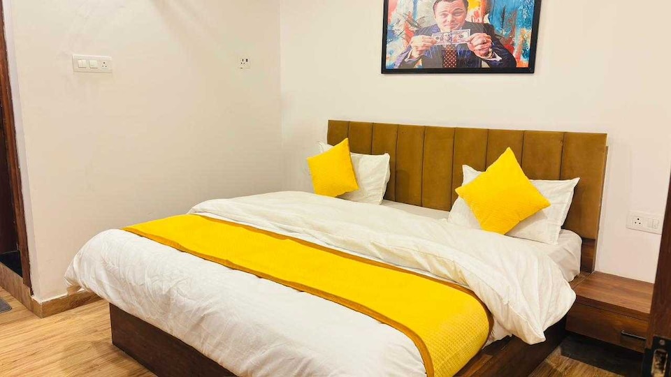 Hotel O YU Hotel, Fazal Ganj Kanpur, Kanpur
